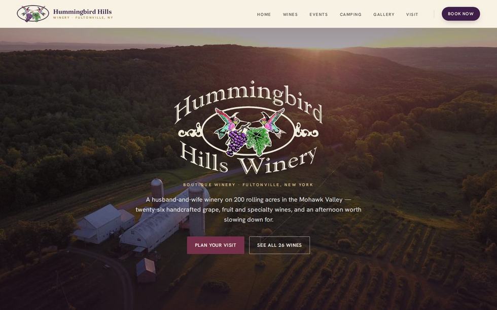 hummingbirdhillswine.com